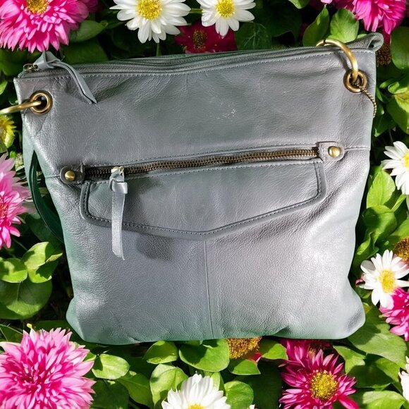 Great American Leather Gray Leather Crossbody Purse Shoulder Bag 11699 - Picture 3 of 10